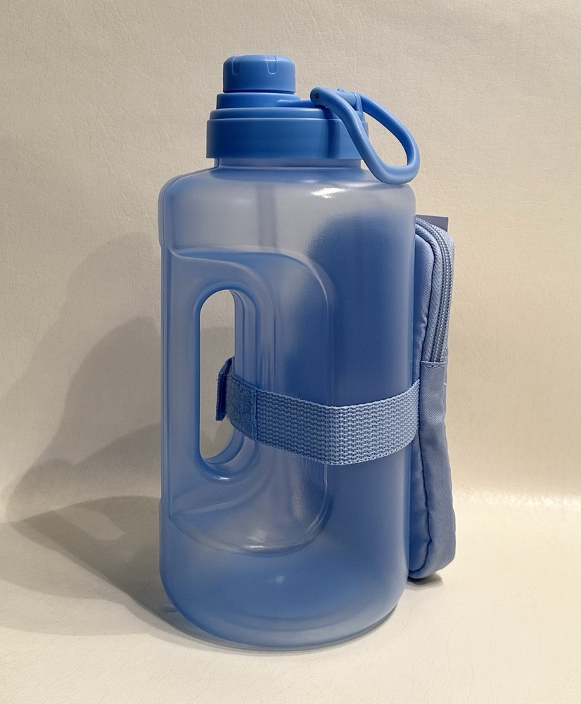 Mainstays - 64oz Blue Plastic Water Bottle and Accessory Bag