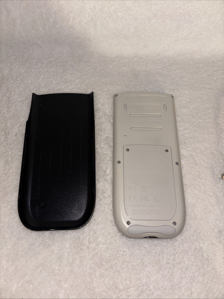 Texas Instruments TI-84 Plus Silver Edition Graphing Calculator - Tested