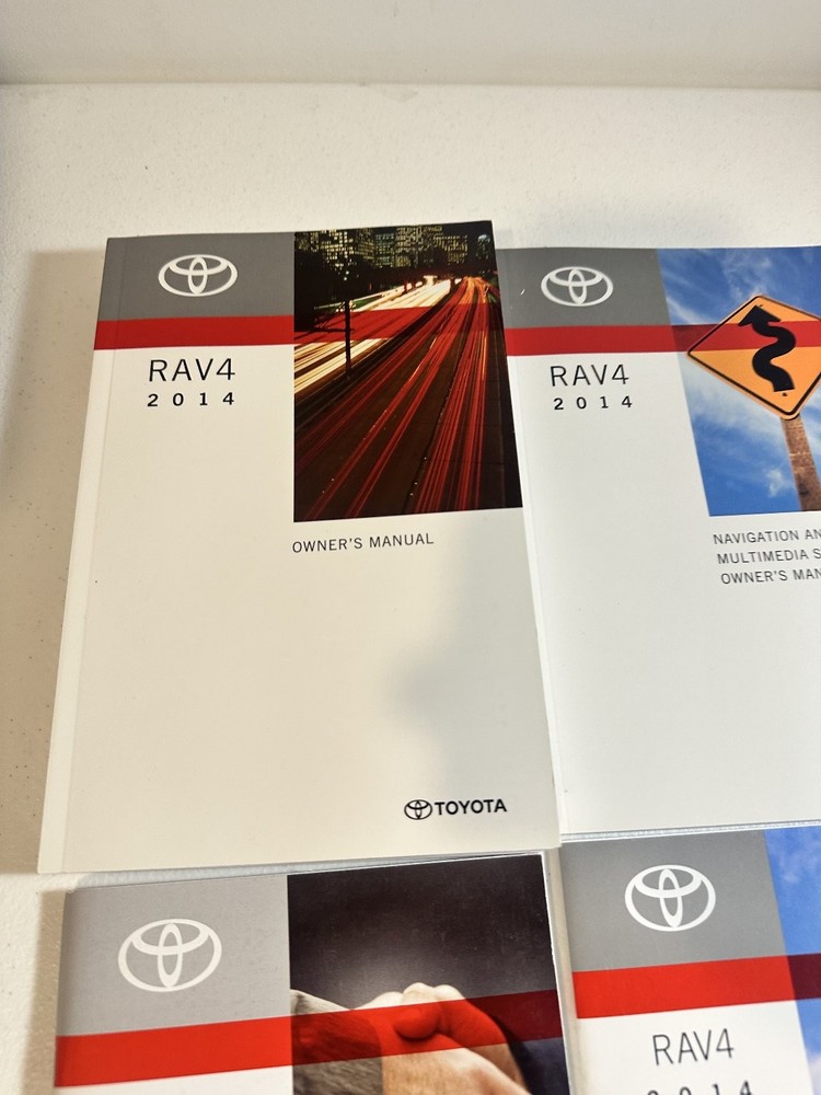 2014 RAV4 Owners Manual Set