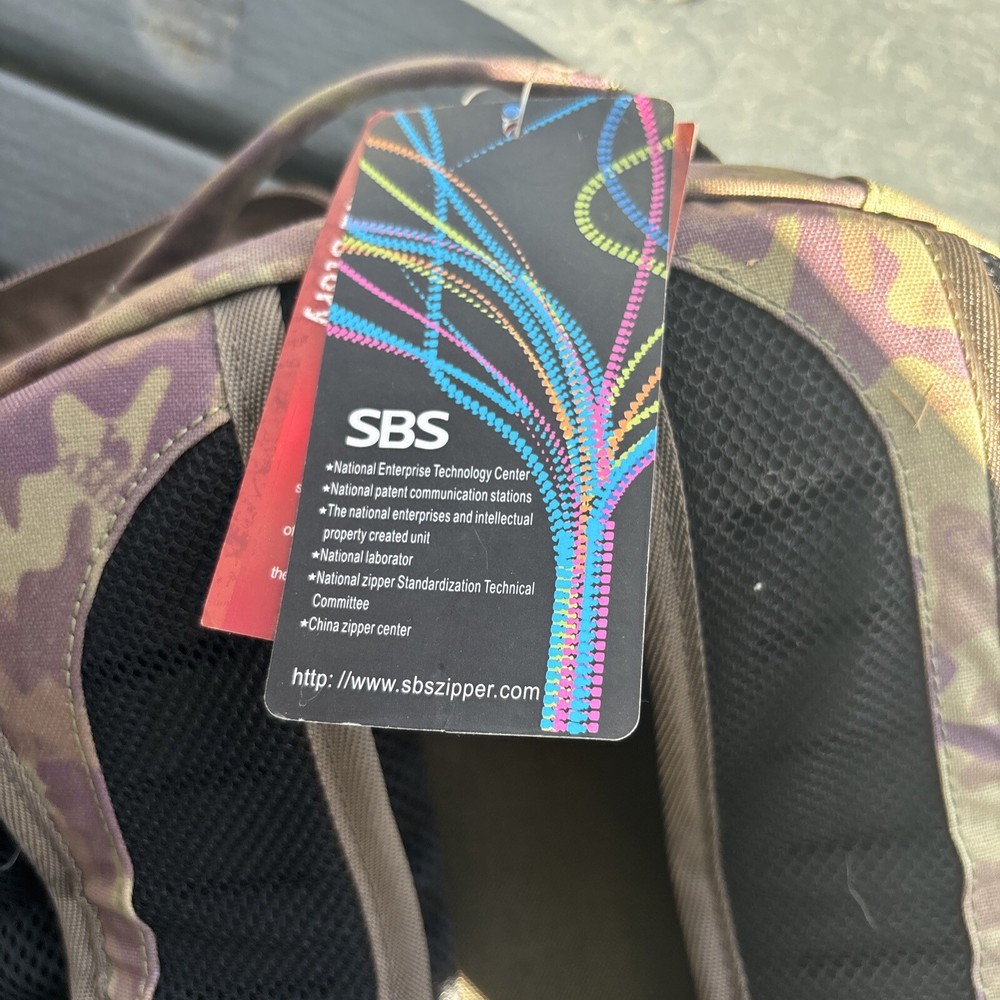 CAMELBAK Lightweight Desert Camouflage Backpack