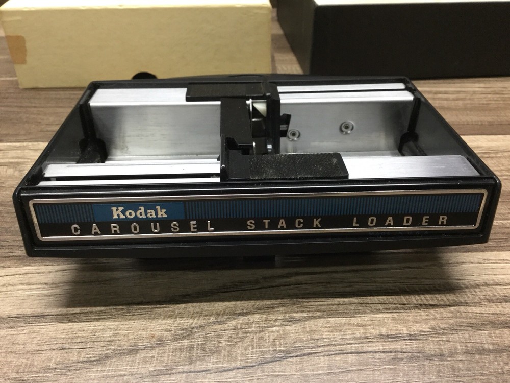 Vintage KODAK 750 Projector Carousel Stack Loader Only with Original Box  Y