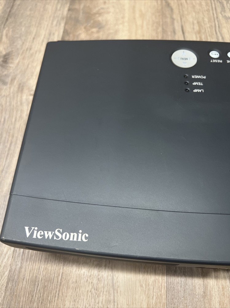 VIEWSONIC PJ551 LCD PROJECTOR Untested