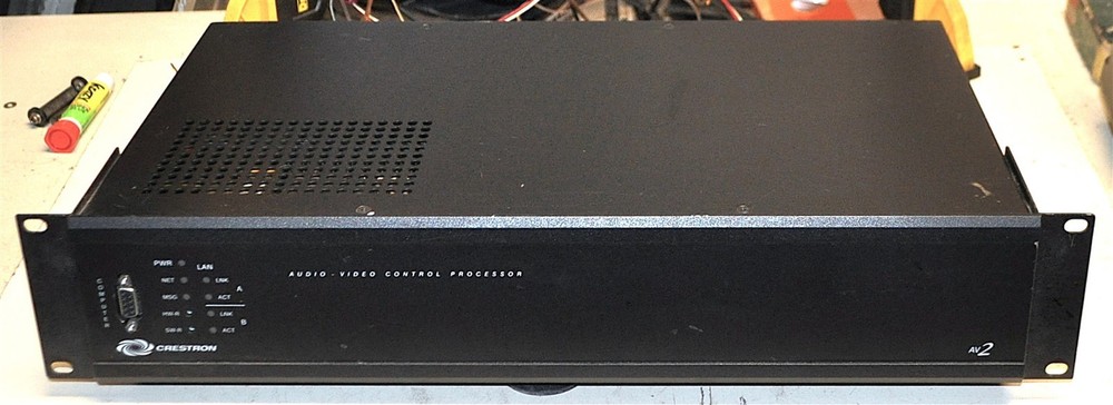 CRESTRON MODEL AV2 AUDIO VIDEO CONTROL PROCESSOR SCHOOL SURPLUS GOOD