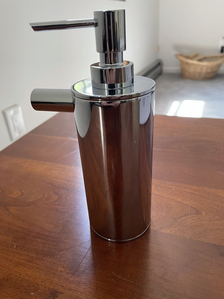 Kohler  Soap Dispenser. Polished Chrome