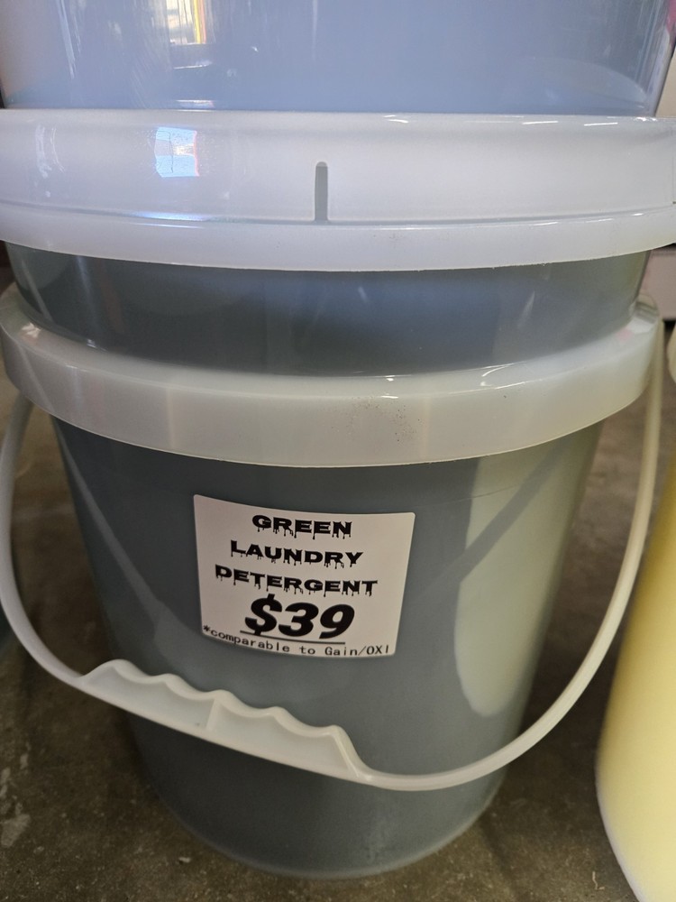 Laundry Detergent/ Mixed With Softner 5 gallon bucket
