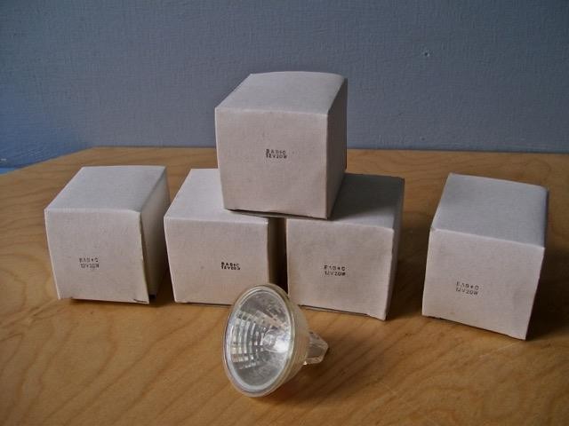 ( LOT OF 5 )  BAB/C  20W 12V  LIGHT BULBS FLOOD GLASS COVER NIB