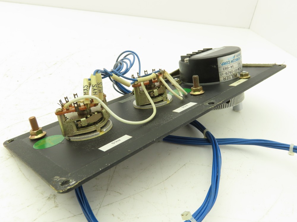 Makino OLM-01-2AZ9-17 Manual Pulser Coder Generator Control Panel