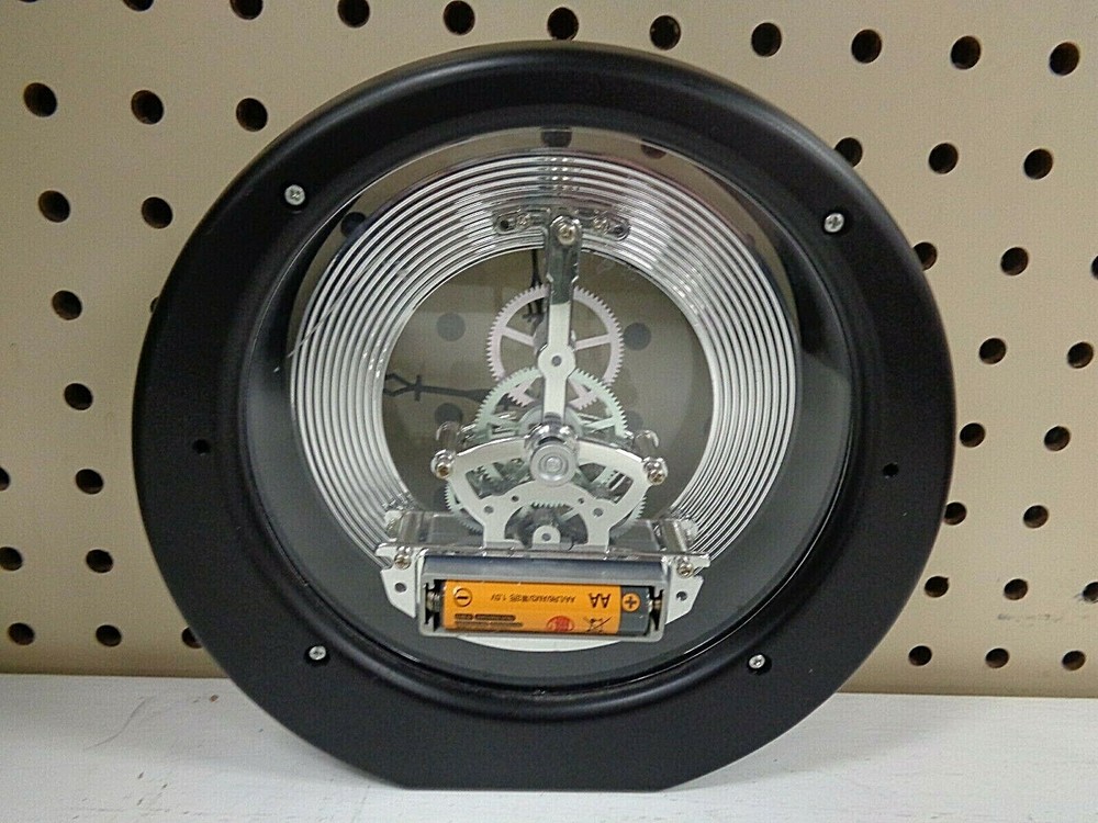 Black Interactive Gear Desktop Clock 7 inch
