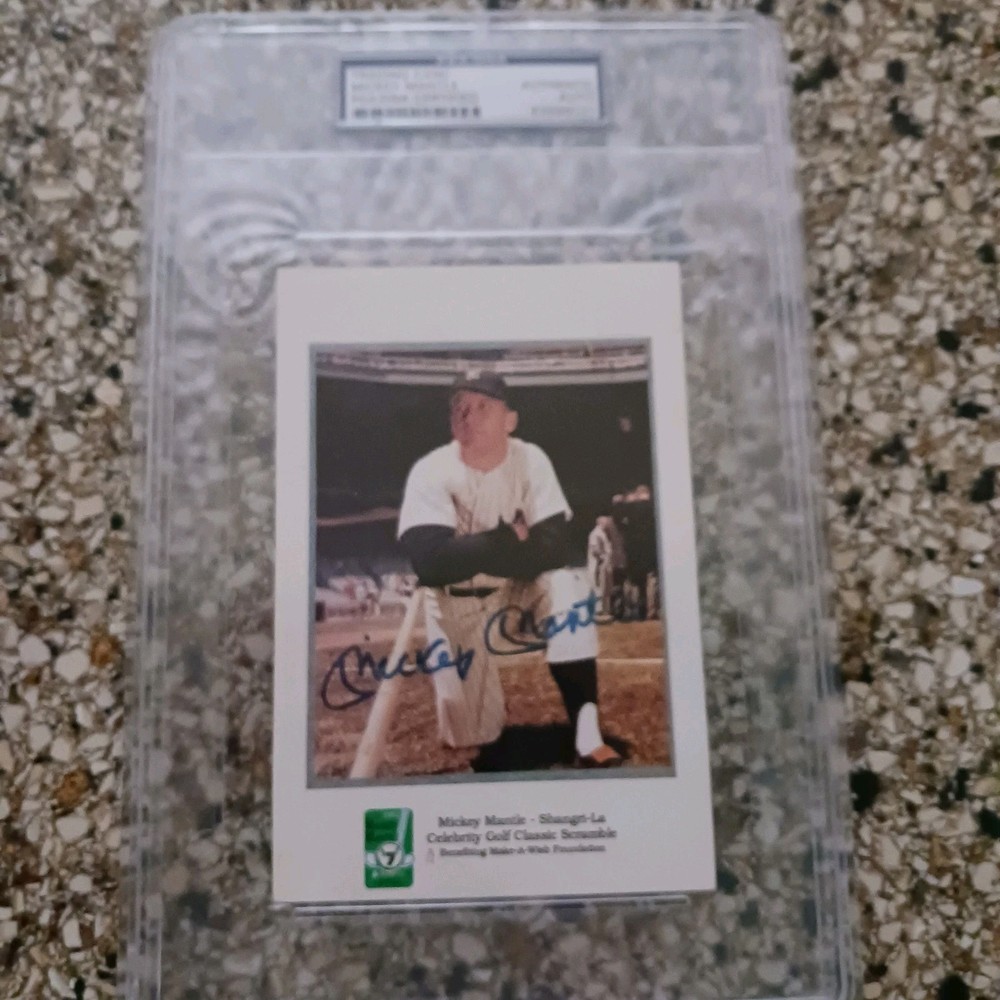 Mickey Mantle Autographed Trading Card