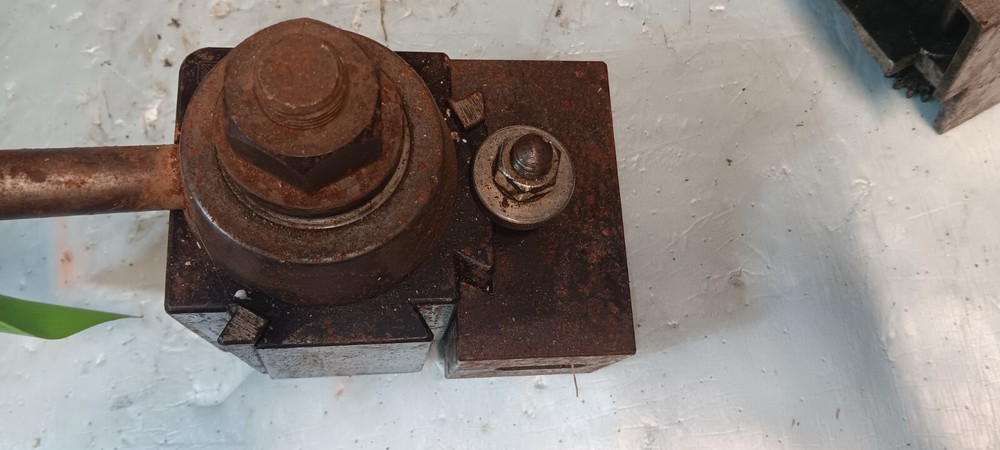 Aloris CA Quick Change Tool Post With CA 54 Morse Taper Holder
