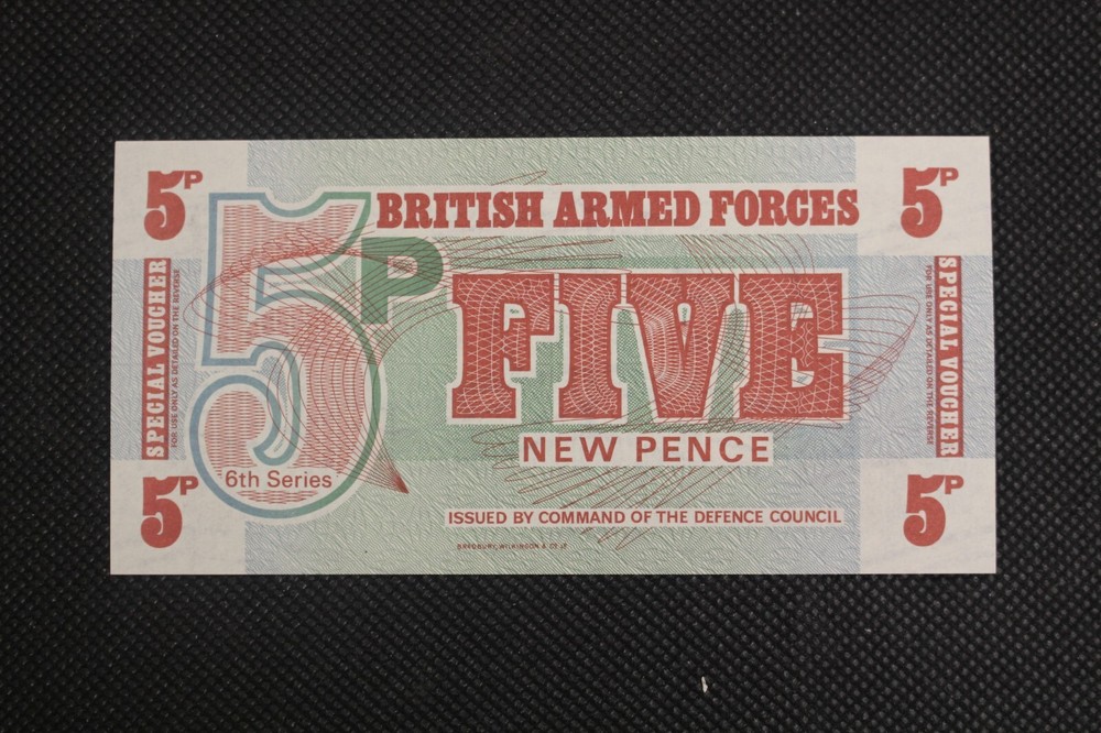 British Armed Forces 5 Pence Uncirculated - 1 Note