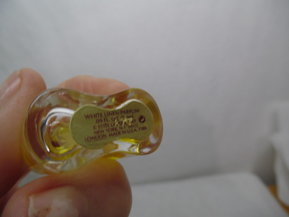MINI PERFUME WHITE LINEN ESTEE LAUDER 2.6 ML