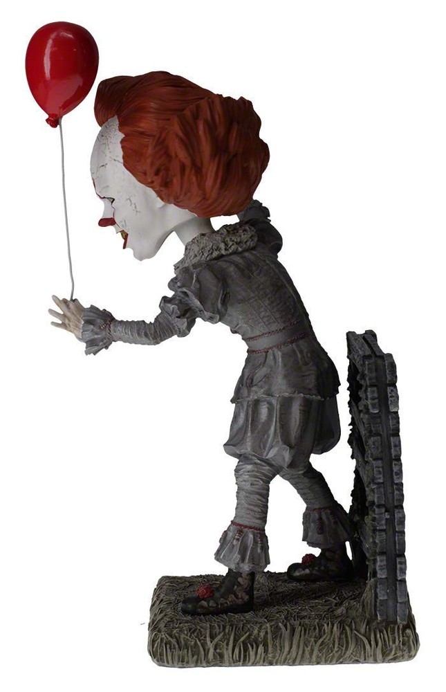 Royal Bobbles Pennywise Collectible Bobblehead Statue IT Chapter Two