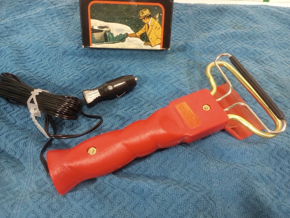 Quickie Electric Windshield Ice Scraper in Box Old Vintage Dynamic 1972