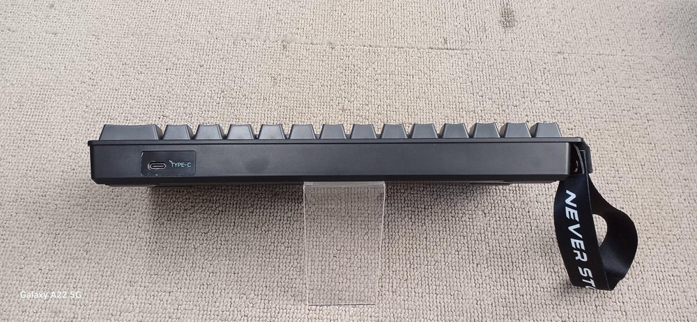 Gaming Keyboard Model F61 EWEADN