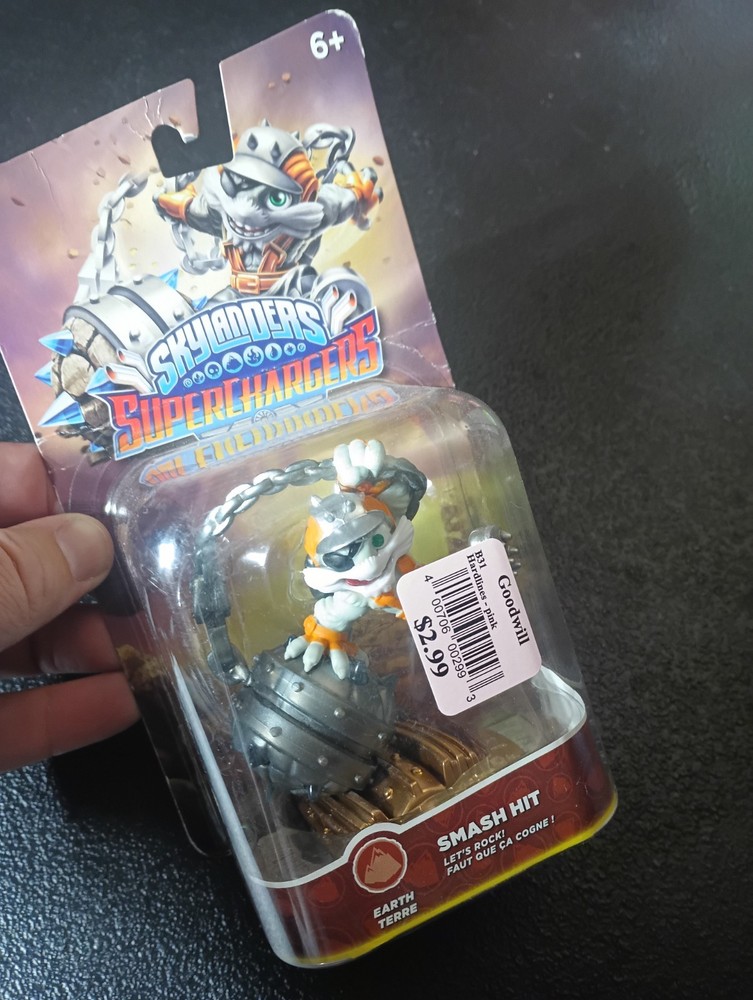 Smash Hit - Super Chargers - NEW