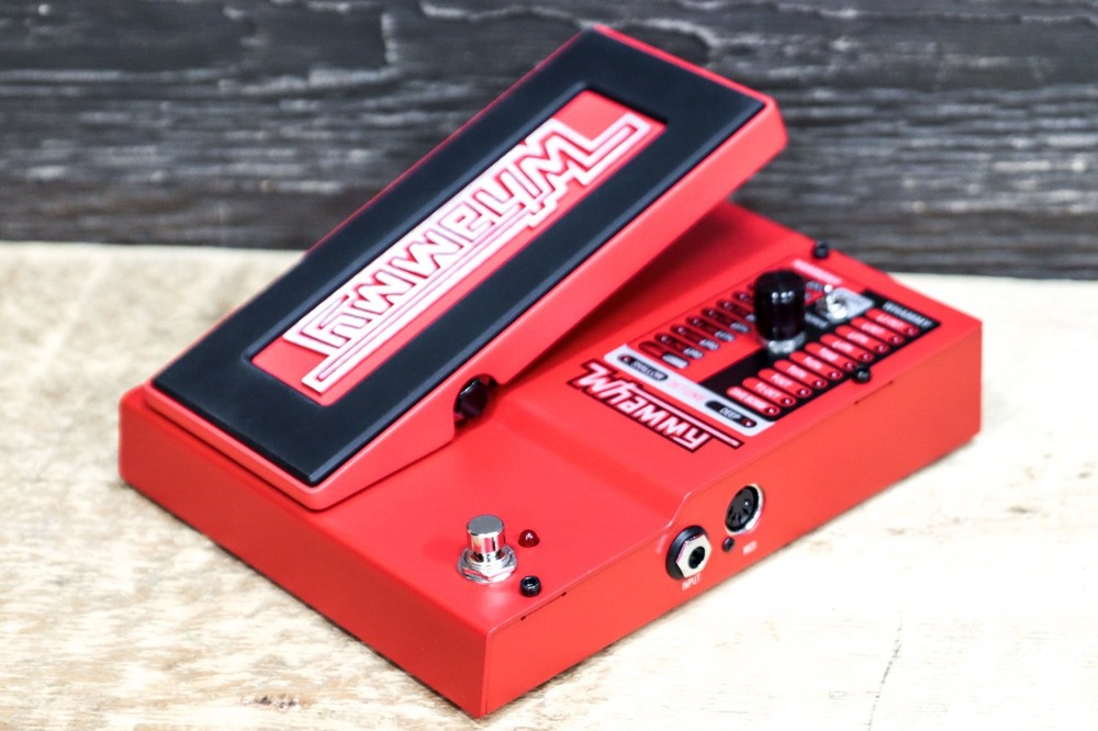 DigiTech Whammy 5th Generation 2-Mode True Bypass Pitch Shifting Effect Pedal