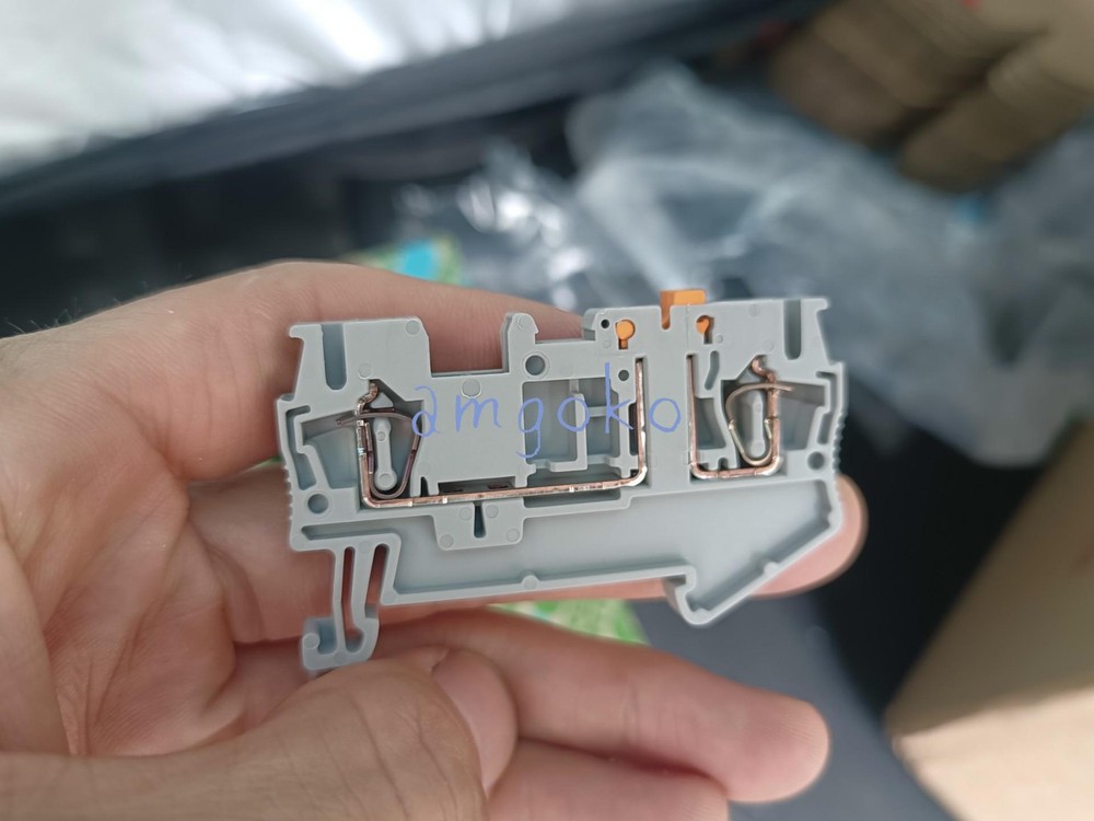 50PCS NEW ST2.5-MT teminal