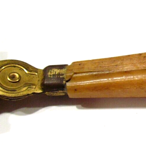 Vintage Eversharp Schick Razor Cracked Tan Handle Rusty