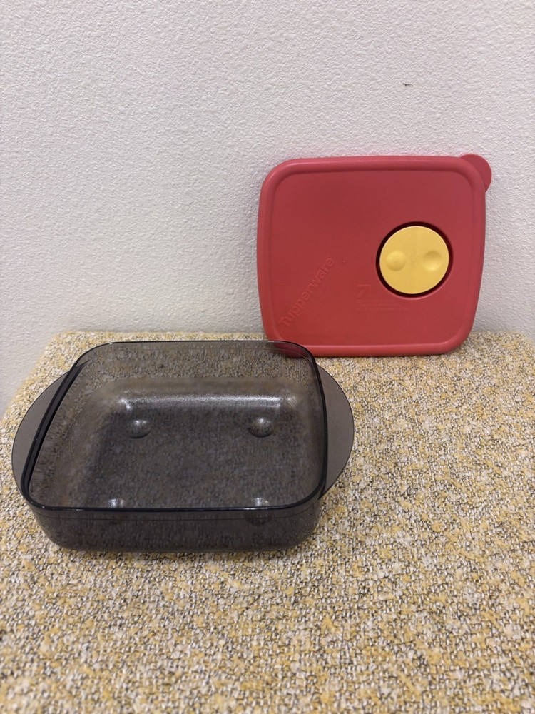 Tupperware Red Square Microwave Safe Plastic Container Set with Vented Lid