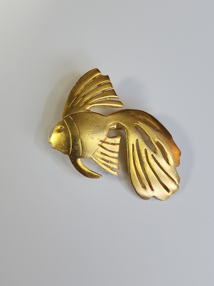 Gold Fish Lapel Pin Large Size