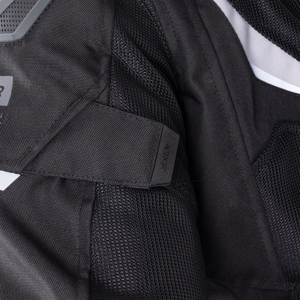 ARMR Eyoshi 3.0 Air Textile Jacket - Black/Light Grey