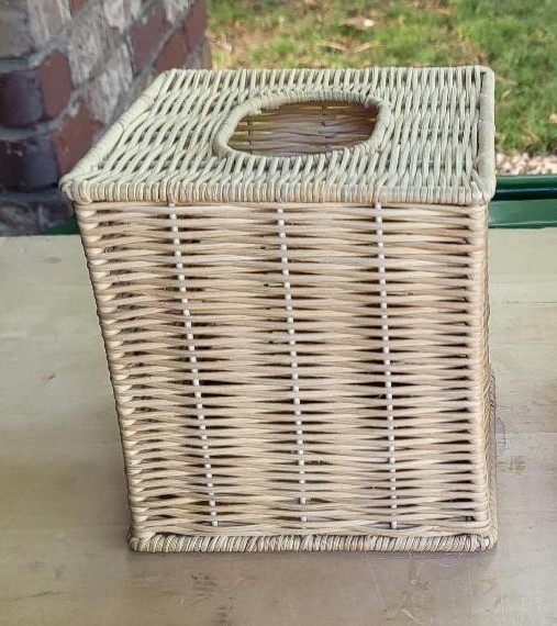 Wicker Square Tissue Box Holder