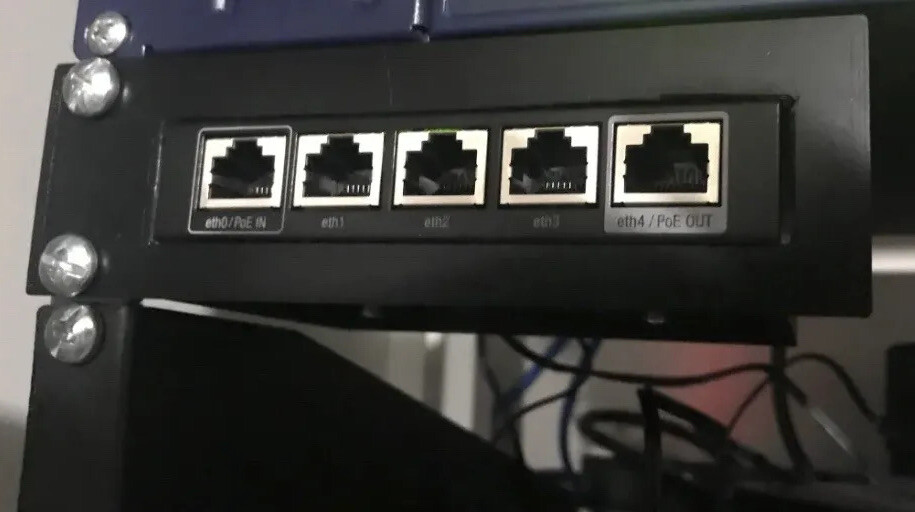 Ubiquiti EdgeRouter X Rack Mount