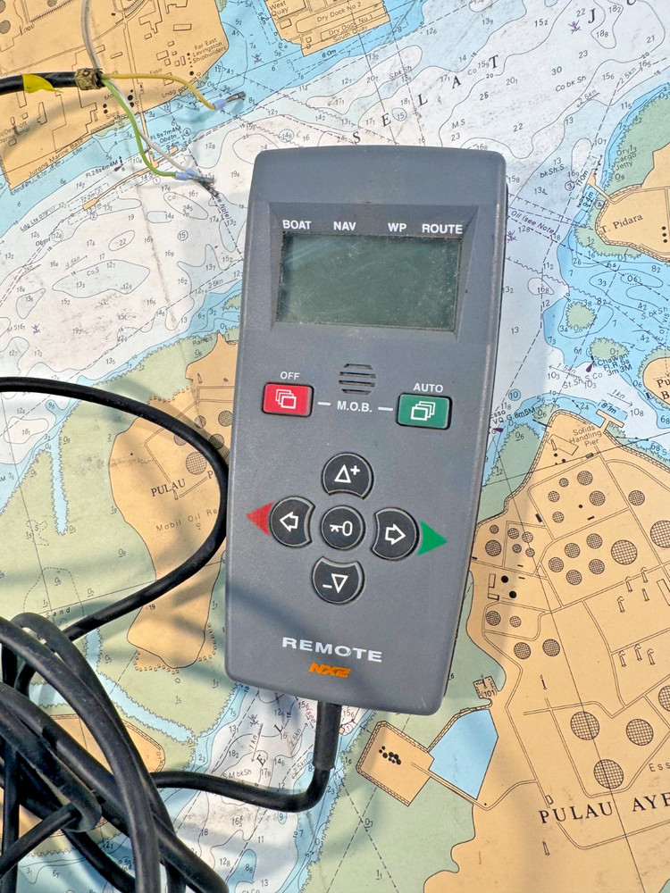 Autonav Silva Nexus Autopilot Remote Control Unit Controller COMNAV NX NX2