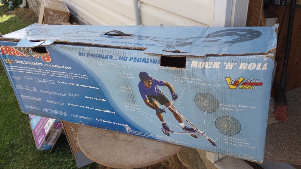 Trikke 8 empty box large RARE