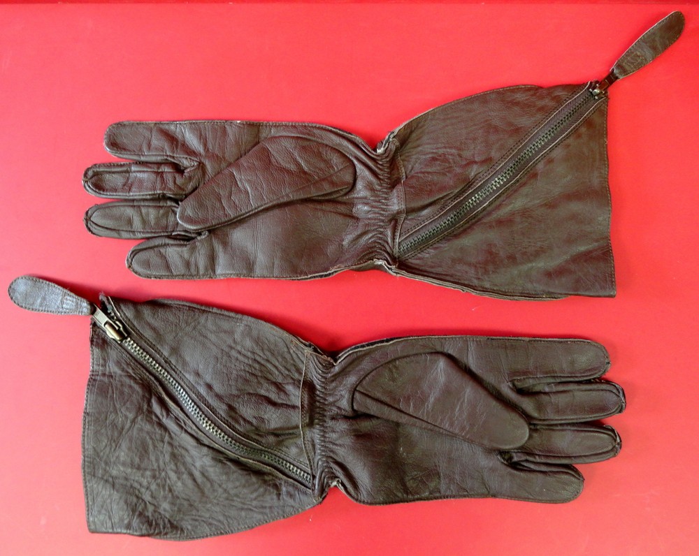 ROYAL AIR FORCE 1941 PATTERN SLANT ZIP FLYING GAUNTLETS MEDIUM