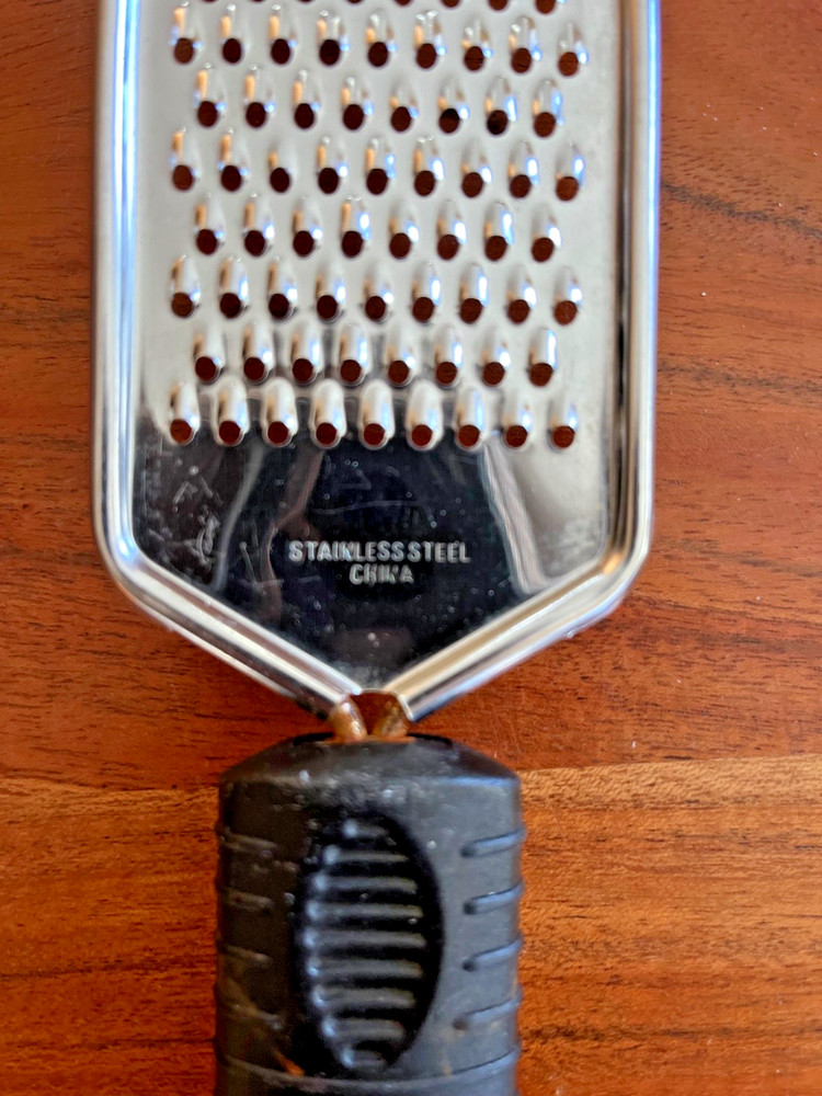 Set of 3 Kitchen Graters – 2 Microplane‑Style Graters + Handheld Zester – EUC