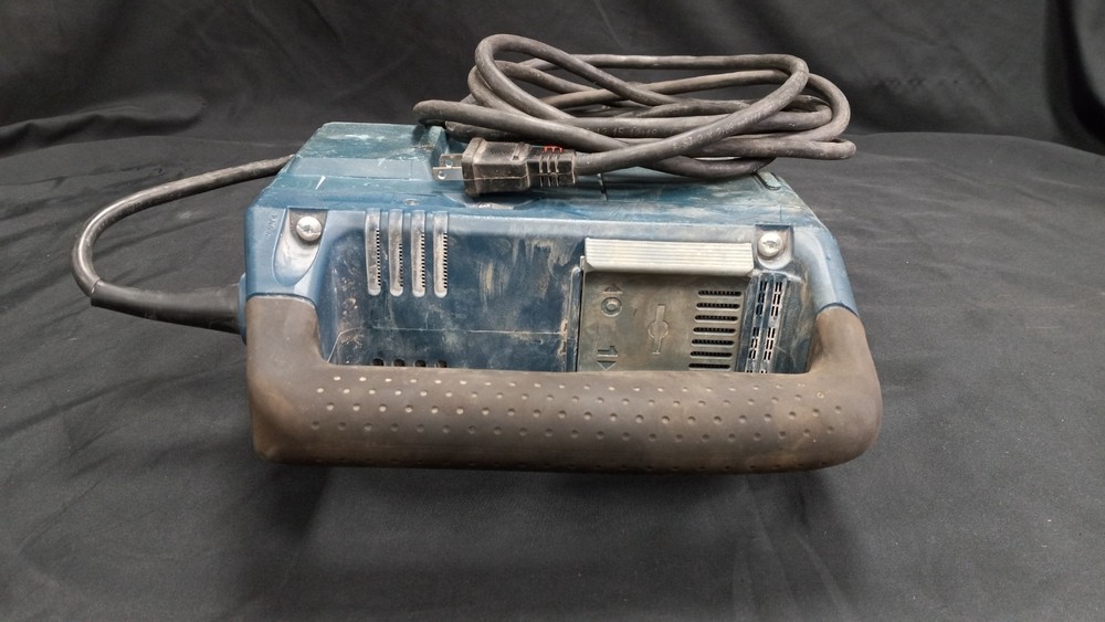 Bosch 11316evs Variable Speed SDS-Max Demolition Hammer (NO HANDLE)