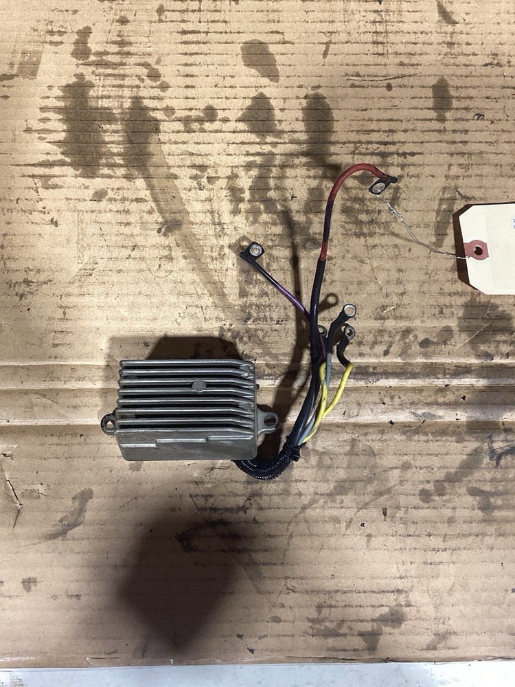 Johnson Evinrude RECTIFIER & REGULaTOR ASSY 0585001 OUTBOARD