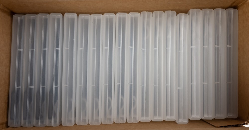 18 Empty DVD CD MOVIE GAME CASE REPLACEMENT, 4 Have Extra Disk Inserts, Like New