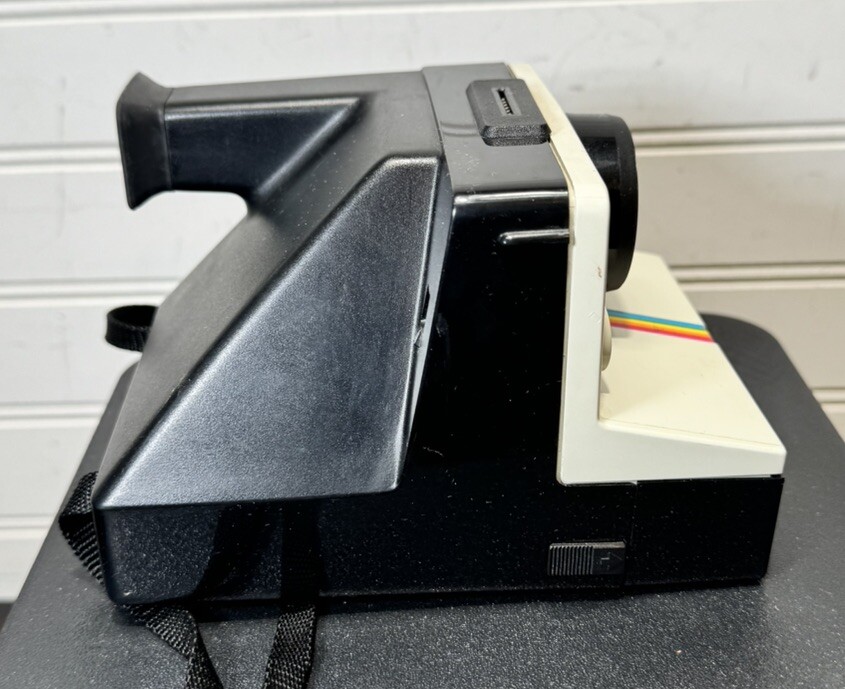 Vintage Polaroid One Step Rainbow Instant Land Camera With Strap UNTested