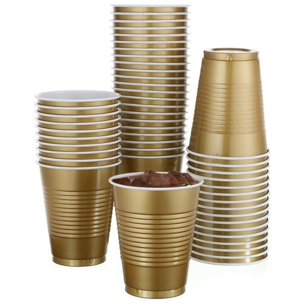 Disposable 18oz Gold Plastic Cups: 4 Pack