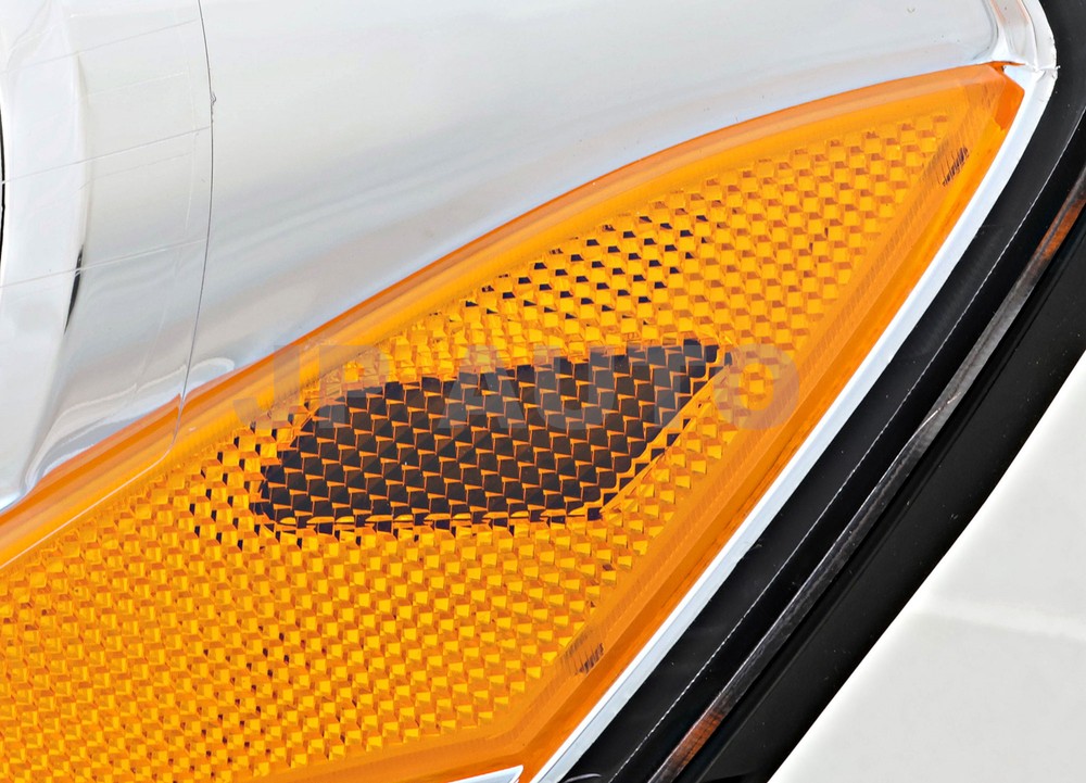 For 2006-2011 Buick Lucerne Headlight Halogen Set Driver and Passenger Side