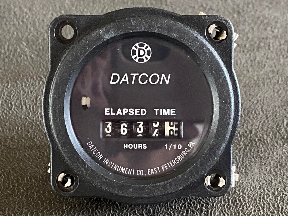 Datcon Elapsed Time Hours Indicator 773 Volts 4/40