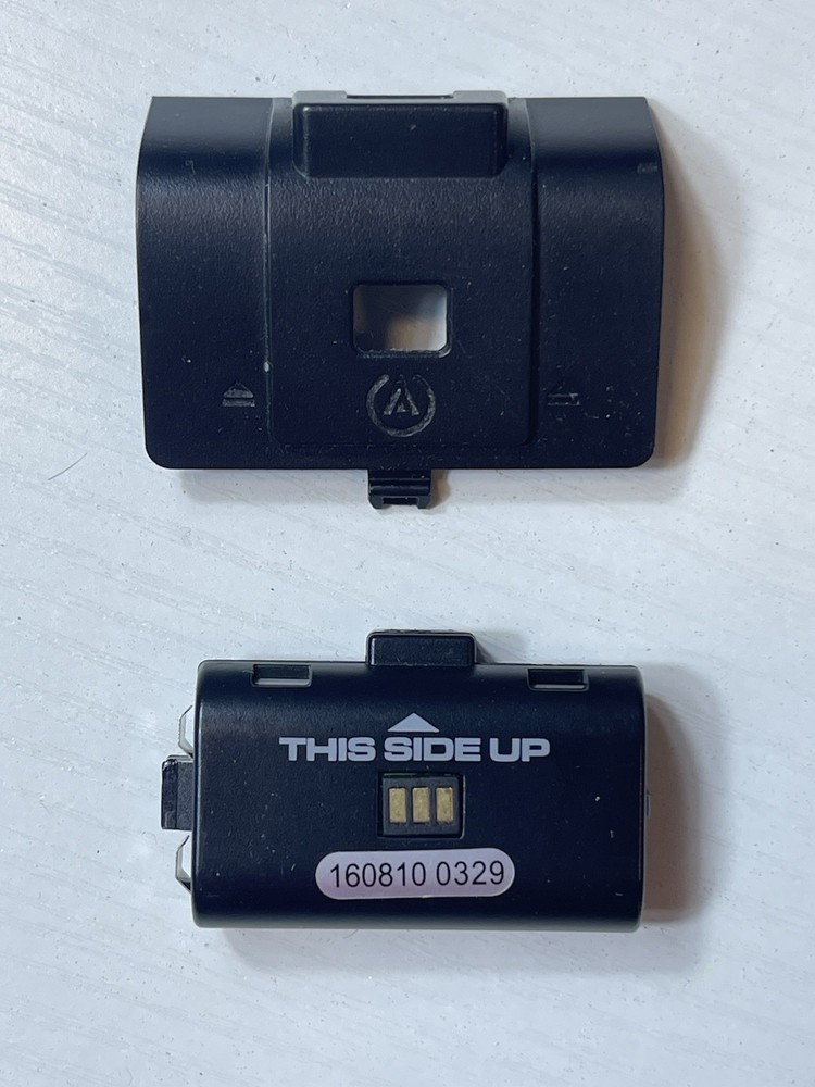 Xbox One Rechargeable Battery Pack for Controller Black