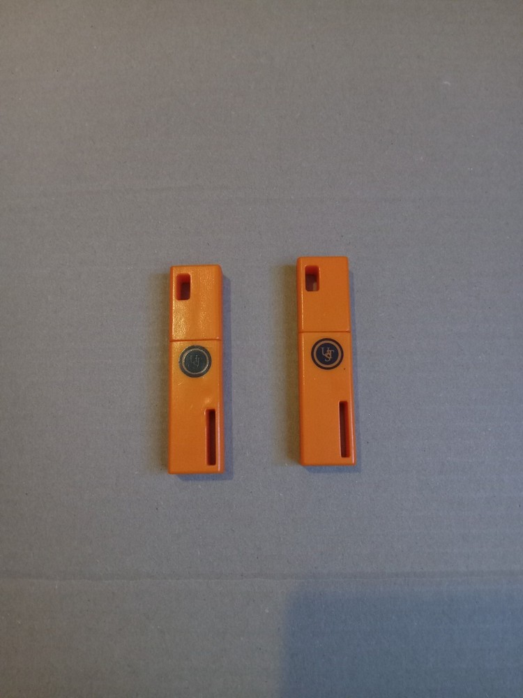 ust SparkForce Fire Starter with Durable Construction for Camping, Set Of 2
