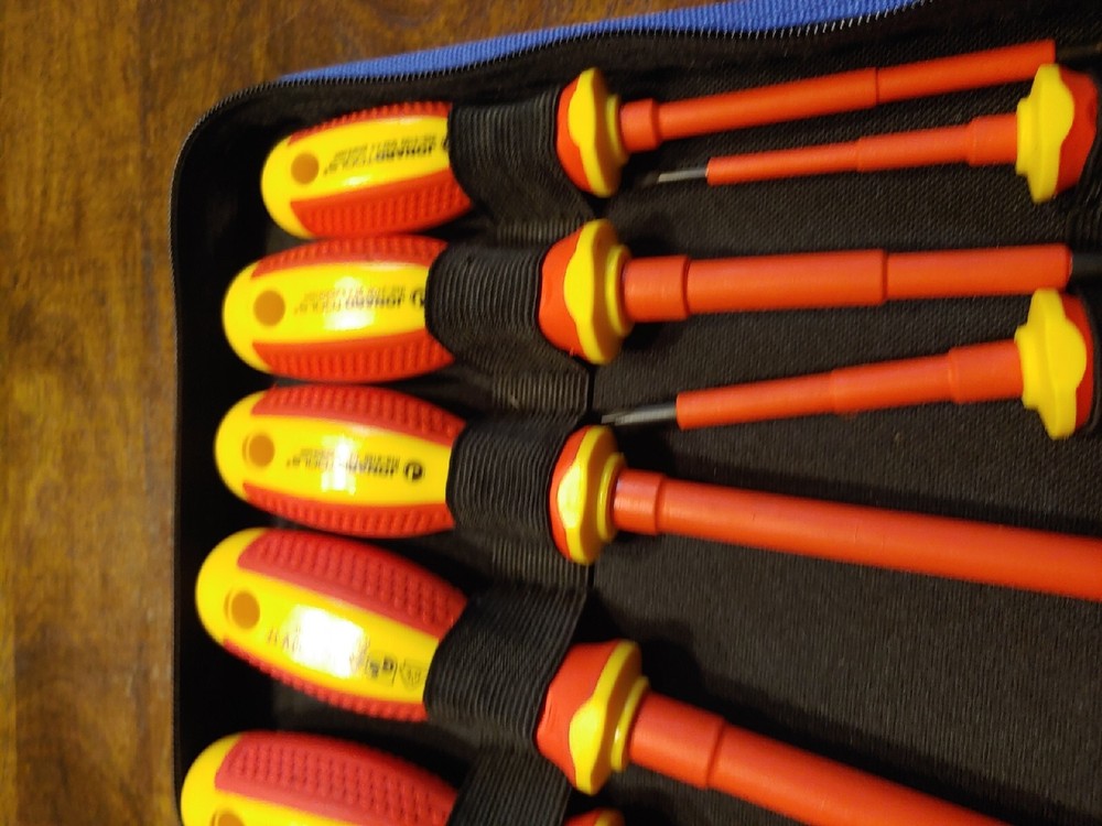 Jonard Tools Insulated Tool Kit TK-11INS