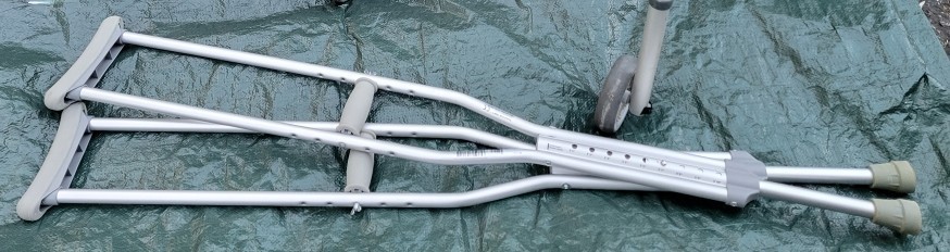 Underarm Crutches, Height-Adjustable