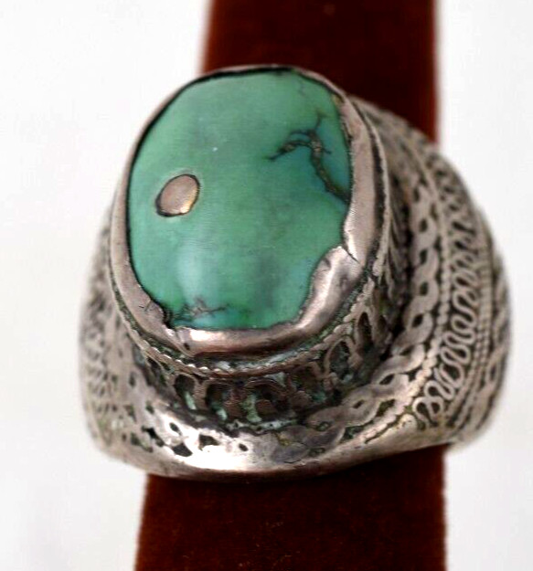 Hand Made Silver & Turquoise Large Ring 34g Size 7