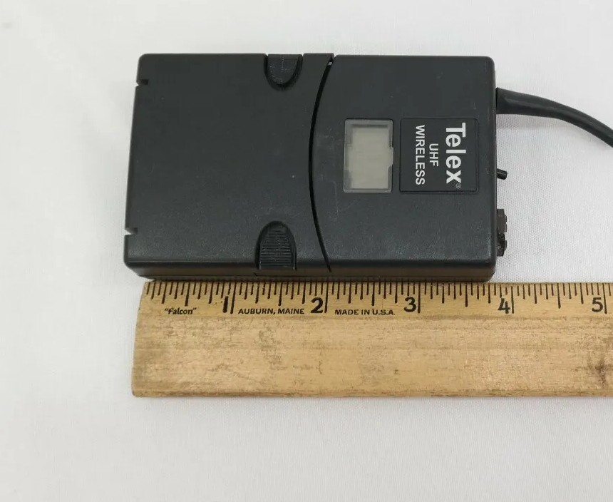 Telex WT-500 UHF Beltpack Transmitter, ON OFF SWITCH ISSUE JH