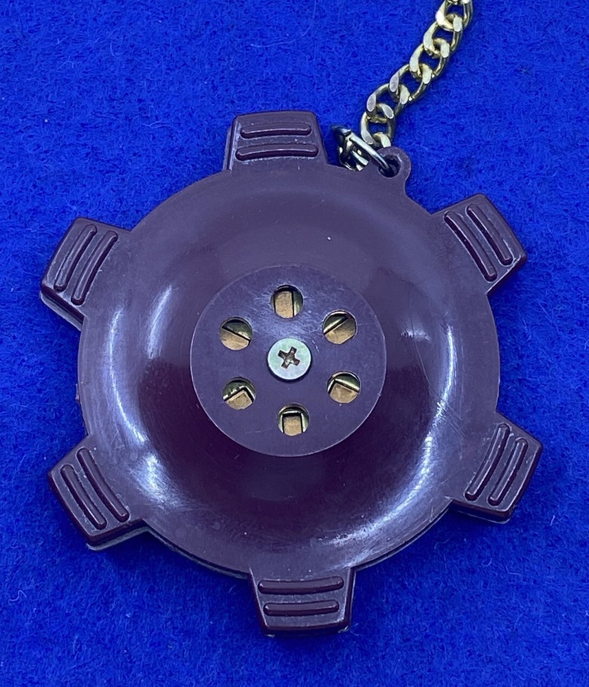 SAM BONG PITCH PIPE WITH CHAIN-Pre-owned, Good condition!