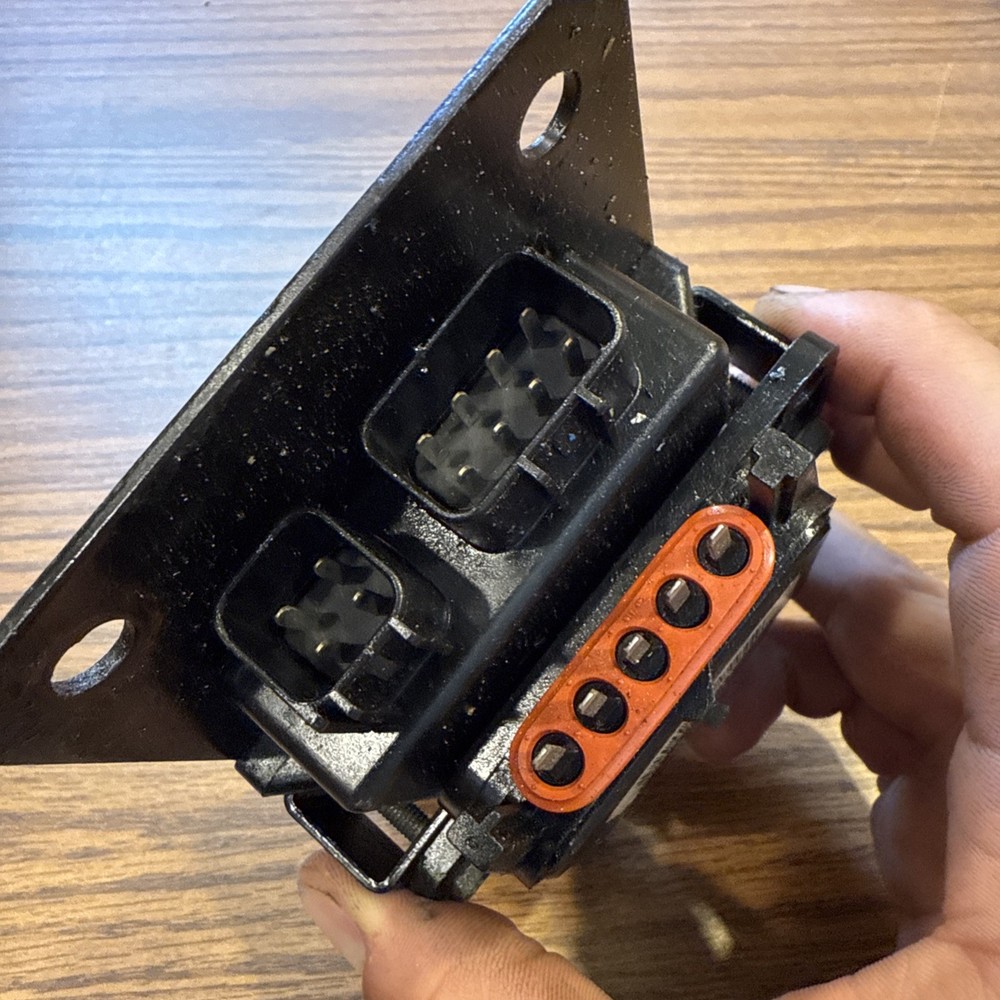 Mercruiser 5.7L Bravo ignition module #861254-1