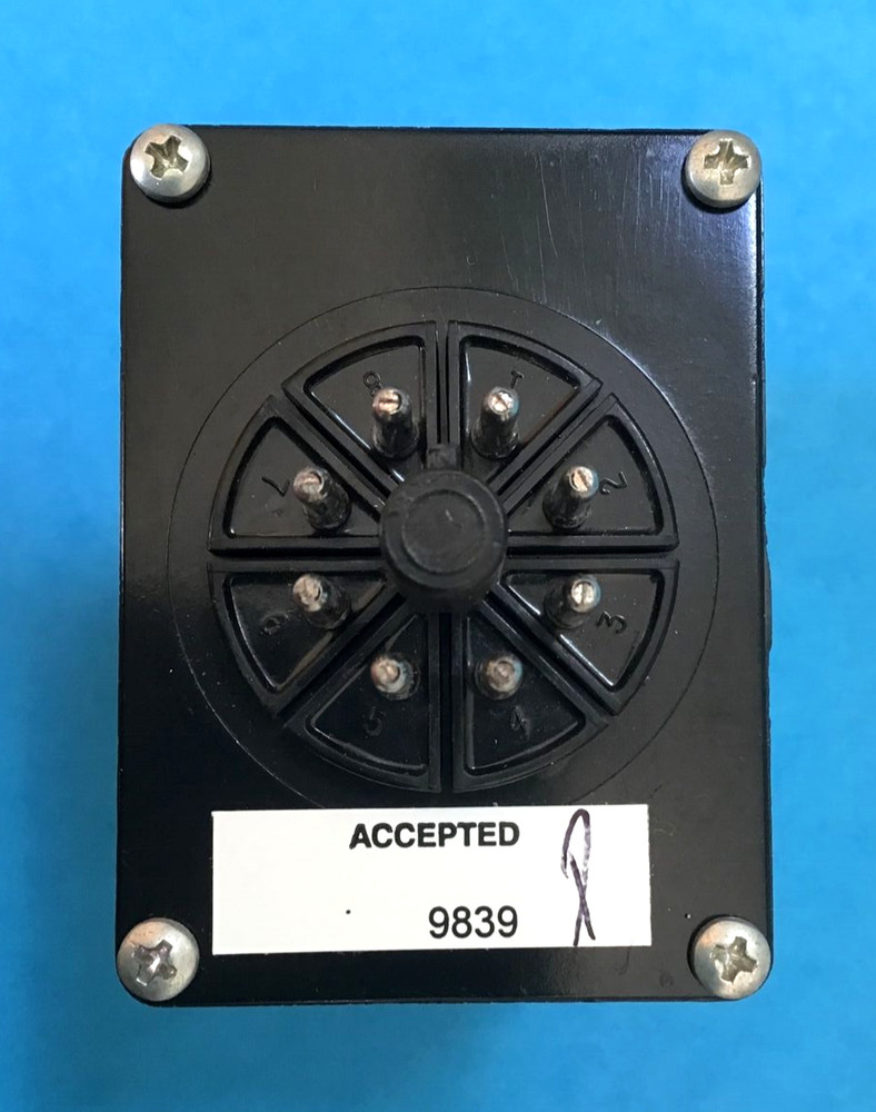 Warrick Controls GEMS 16ME1B0 3-Probe Conductivity Level Controller, 8-PIN Base