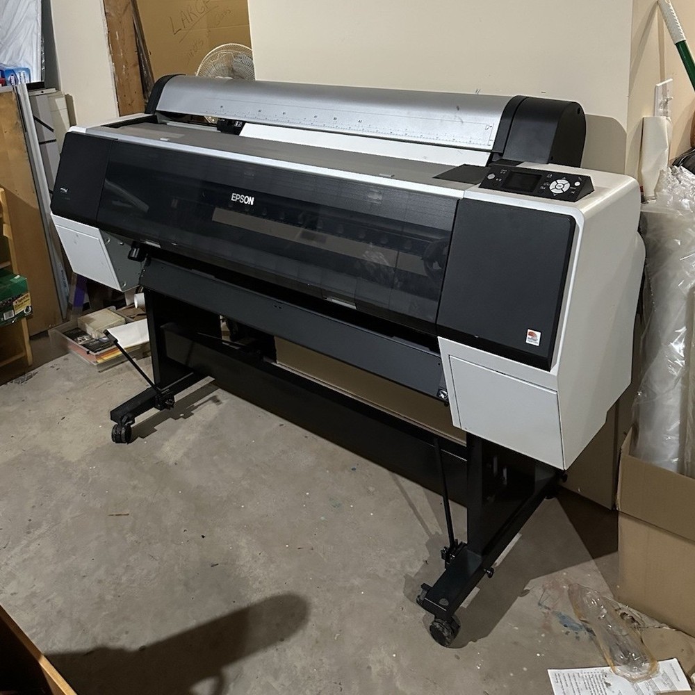 Epson Stylus Pro 9900 Wide Format Inkjet Printer Large Format Plotter