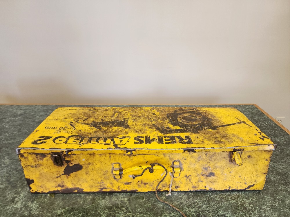 REMS AMIGO 2 COMPACT PORTABLE THREADER SET